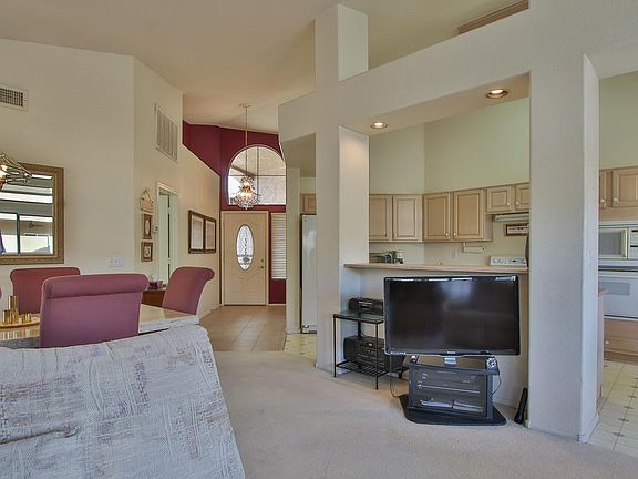 5th image of 9050 W Escuda Dr