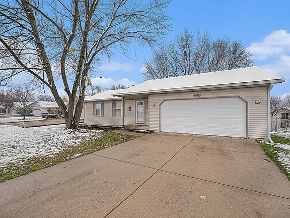 2nd image of 4842 Sweet Cherry Ln