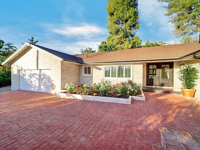 4732 Del Moreno Dr — Photo 28