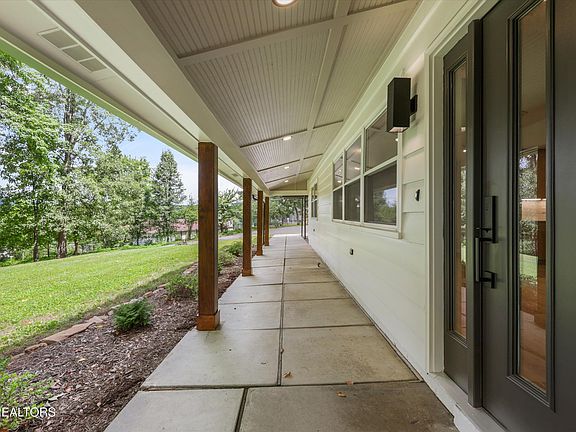 5th image of 1700 Lockwood Dr