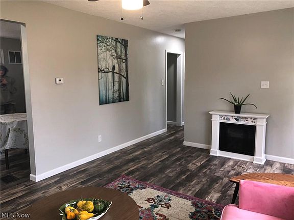 3rd image of 303 N Edgehill Ave
