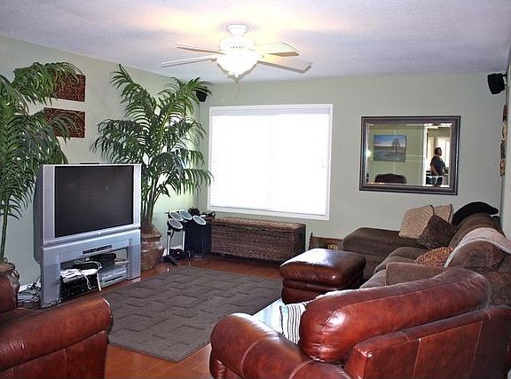 3rd image of 6008 E La Paz Way