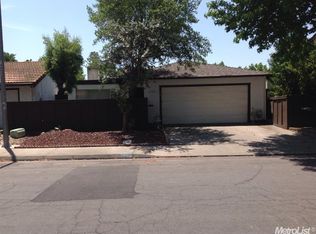 2724 Santiago Dr, Modesto, CA 95354