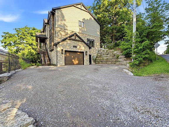 3rd image of 3713 19th St