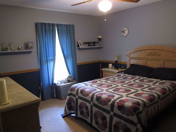 2nd Bedroom