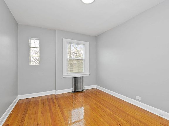 5th image of 5618 S Martin Luther King Dr Unit 3F