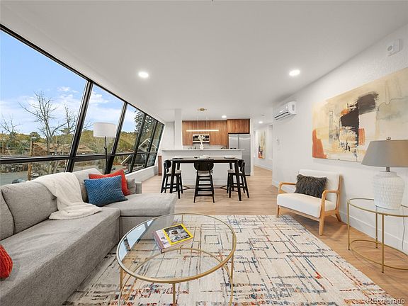 3rd image of 27972 Meadow Dr #220