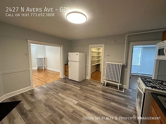 5th image of 2427 N Avers Ave