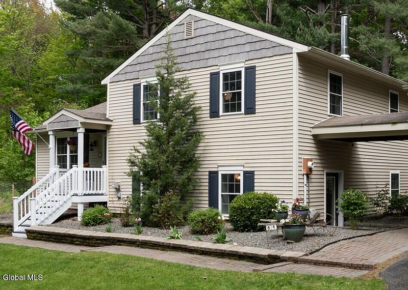 3rd image of 84 Jack Halloran Road