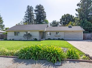 740 Arroyo Rd, Los Altos, CA 94024
