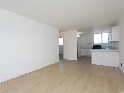 1118 Pua Ln APT 301, Honolulu, HI, 96817