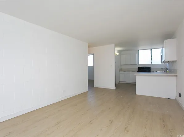 1118 Pua Ln APT 301, Honolulu, HI 96817
