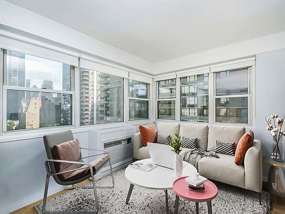 4th image of 310 E 49th St APT 12D