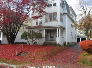 19 Kingston St #2, West Hartford, CT 06119