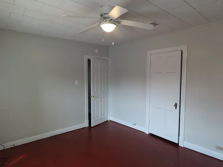 1306 S Glenwood Blvd — Photo 16