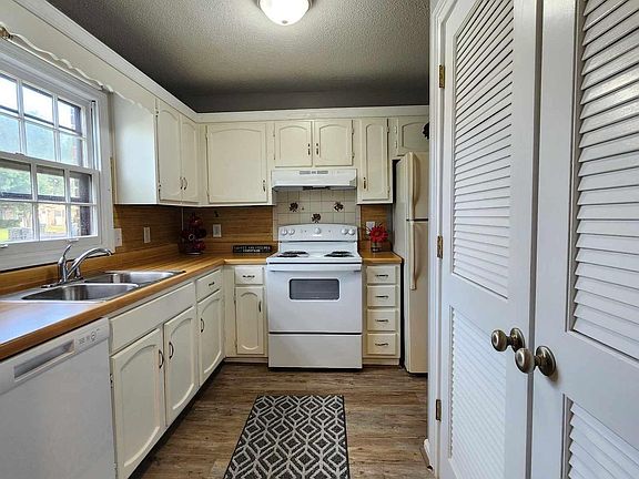 2nd image of 723 Cahaba Manor Trl Lot 16-1S