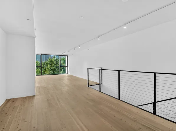 90 Furman Street image 20 of 38