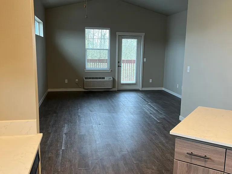 Eagle Pointe Apartments- Resort-Style Living in Albany — Photo 82