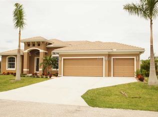 1410 Mediterranean Dr, Punta Gorda, FL 33950