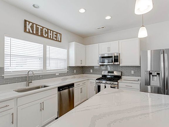 4th image of 10615 Marions Pl