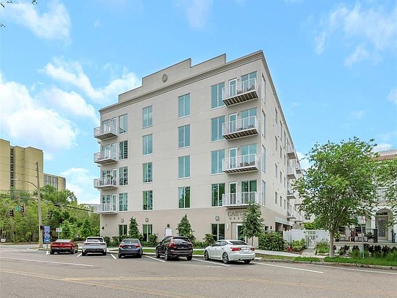 2nd image of 600 3RD AVENUE S #305