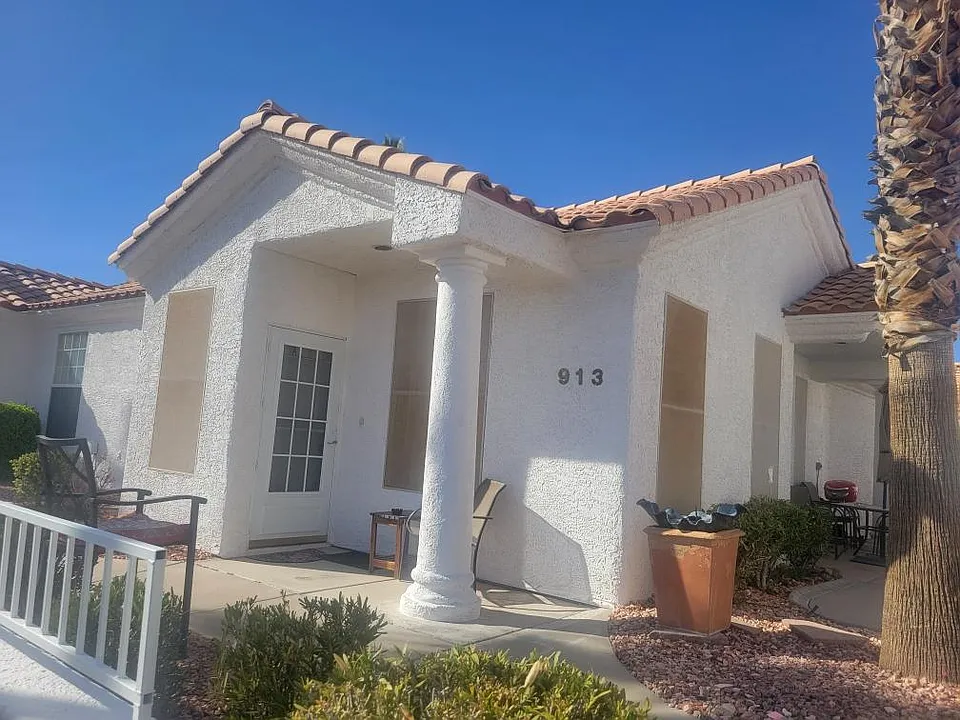913 Mesa Blvd #913