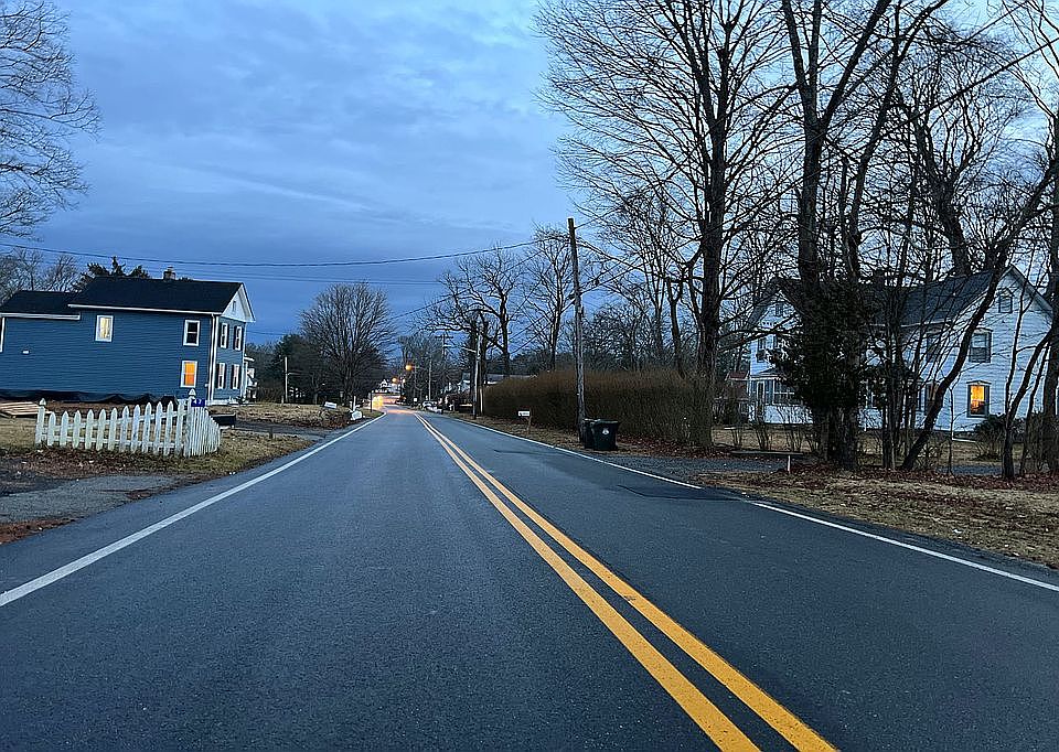 2nd image of 43 Main Rd