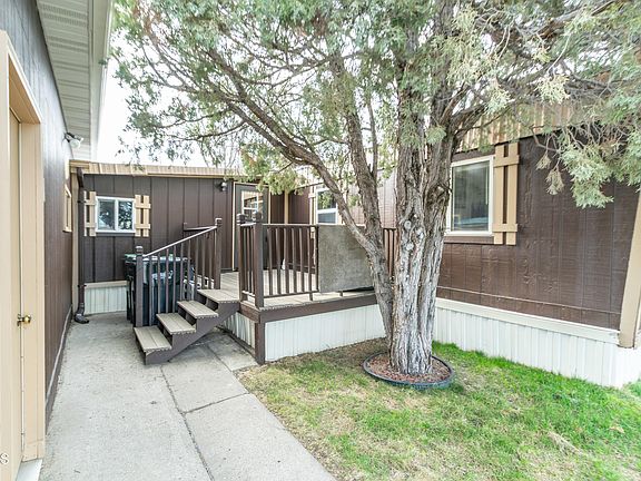 4th image of 1313 9th Ave SE