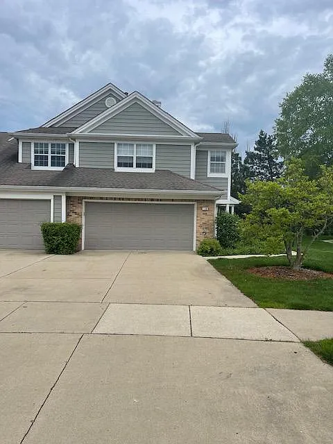 243 Woodstone Cir photo 1