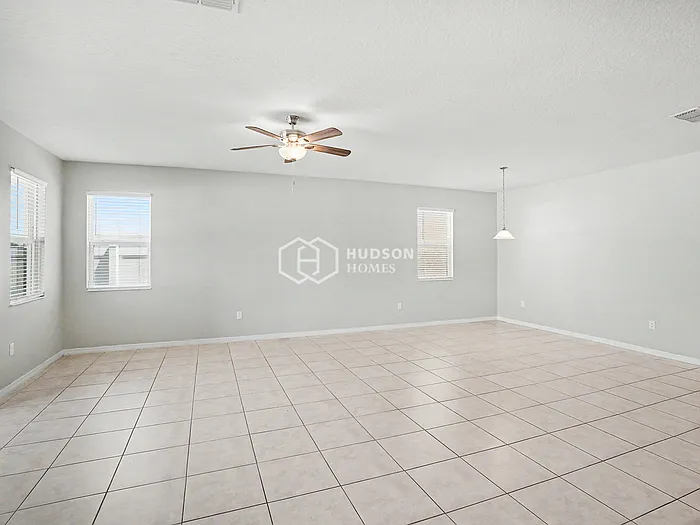 1560 Scarbrough Abby Pl — Photo 5
