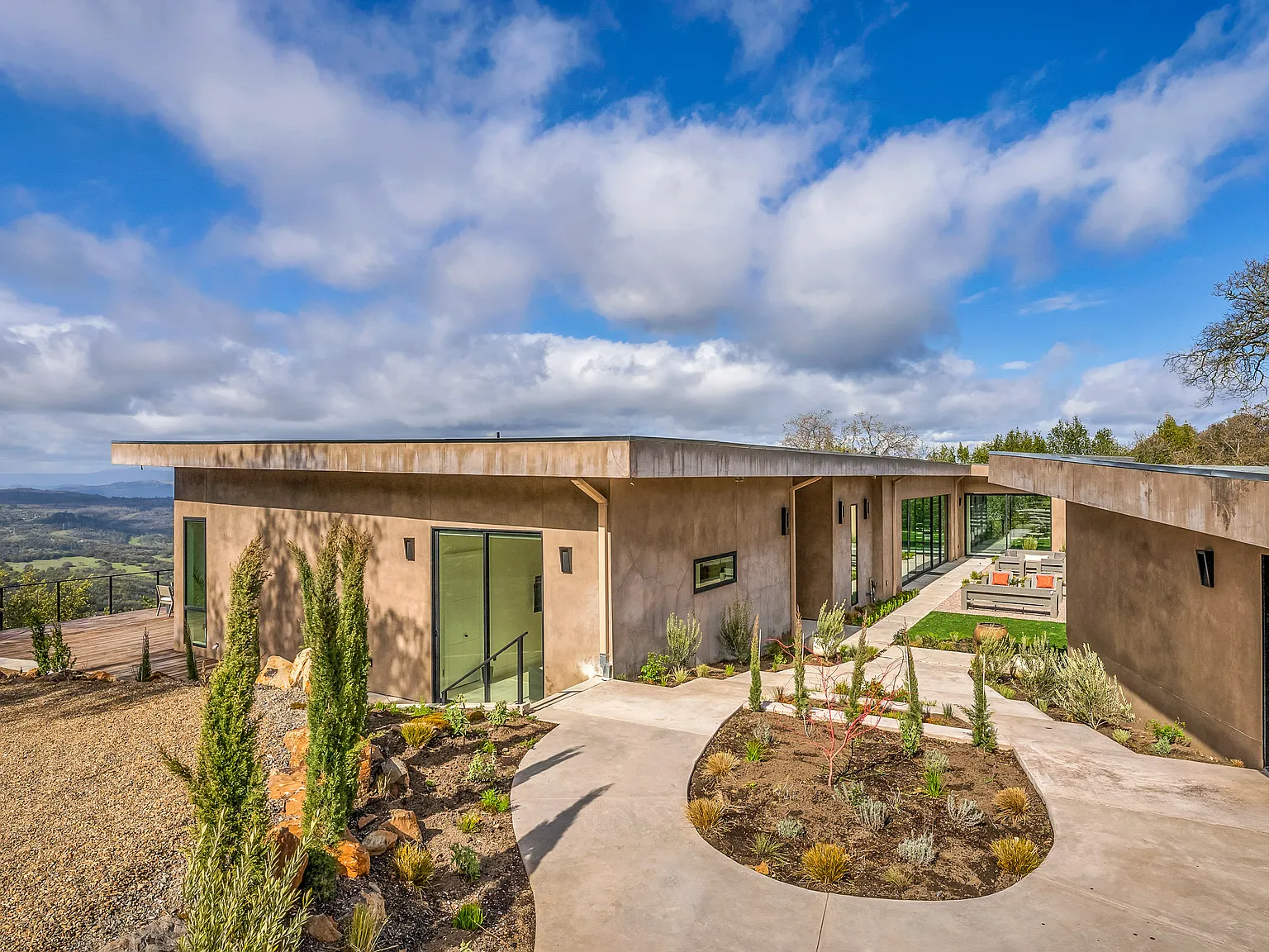 6568 Sonoma Mountain Rd — Photo 4