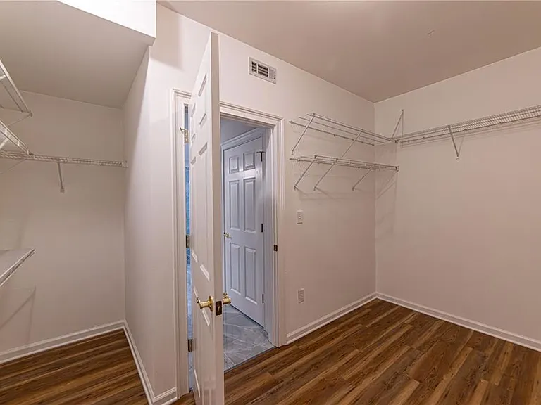 3275 Lenox Rd NE #214 — Photo 42