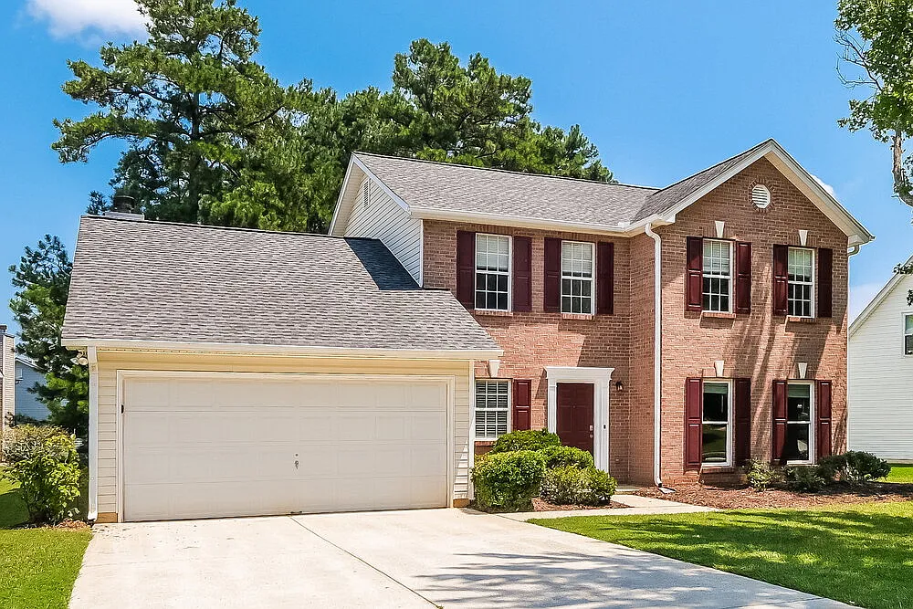 3 bed, 2.5 bath, 2059 sqft, $2,435 — Photo 4