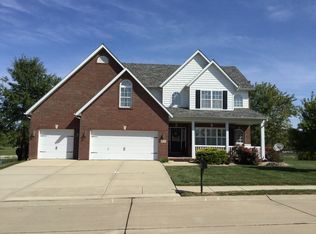 2044 Grandview Dr, Saint Jacob, IL 62281