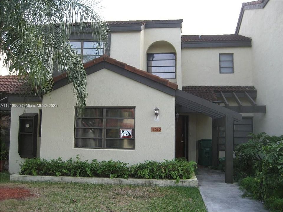 1st image of 12520 SW 94th Ln #0