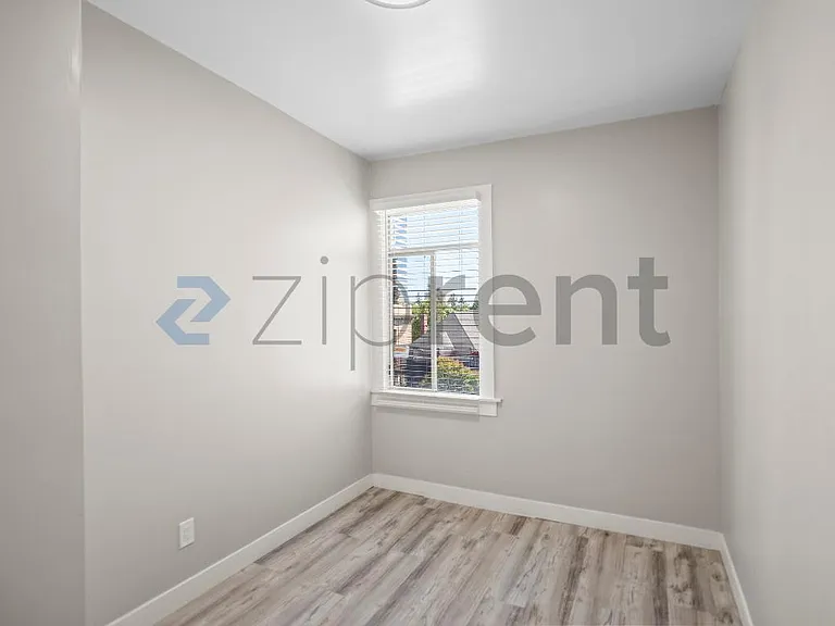 680 14th St #412 — Photo 19
