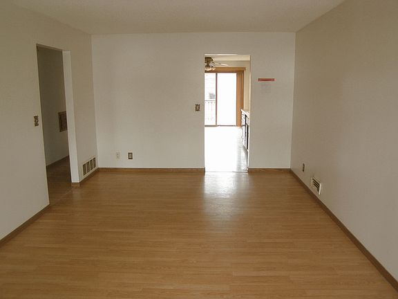 Additional Living Room Area