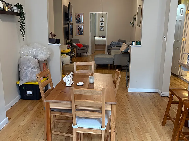 940 Willow Ave #2 — Photo 2