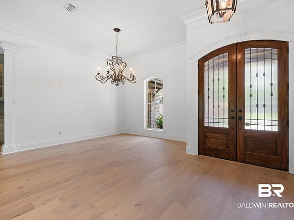 2nd image of 4079 Leighton Ct