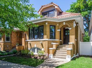 4902 W Carmen Ave, Chicago, IL 60630