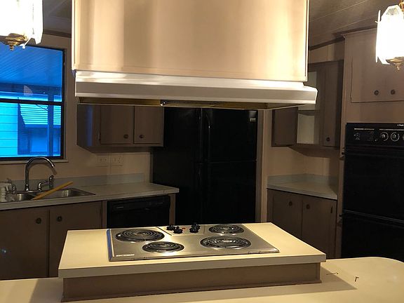 5th image of 4330 Twin Lakes Dr #64