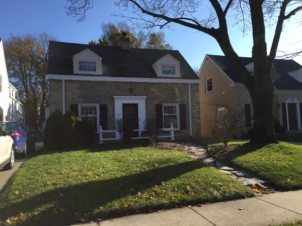 5070 N Kent Ave, Whitefish Bay, WI 53217