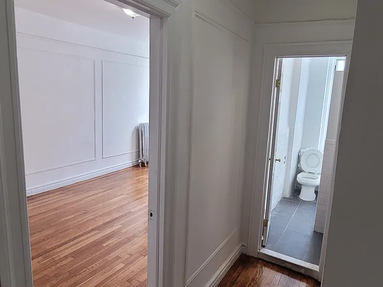 1020 Walton Ave #12D — Photo 10