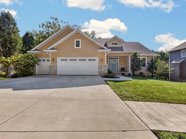 953 S Romans Way, Bloomington, IN 47401