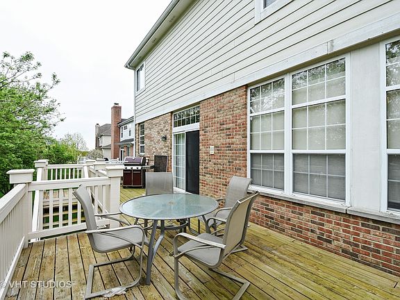 2nd image of 341 E Colonial Dr
