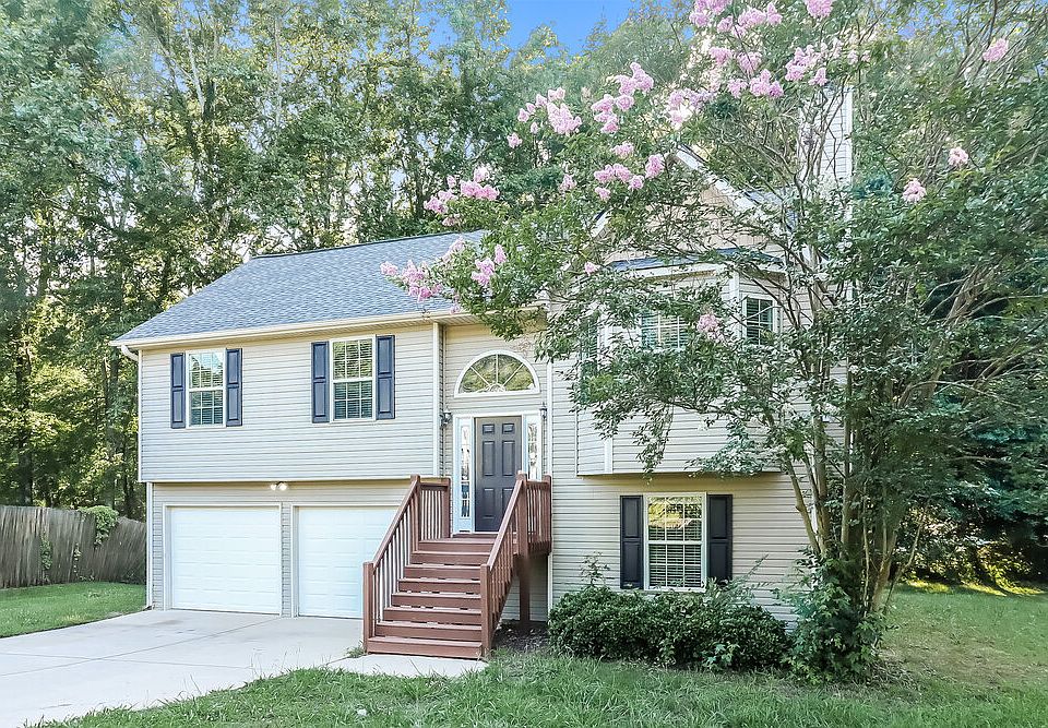 1st image of 97 Summer Creek Dr