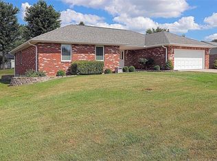 1418 Rosebud Dr, Jackson, MO 63755