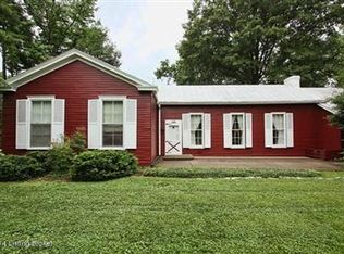 200 Wood Rd, Lyndon, KY 40222