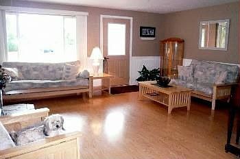 4th image of 920 NE 84th Ave