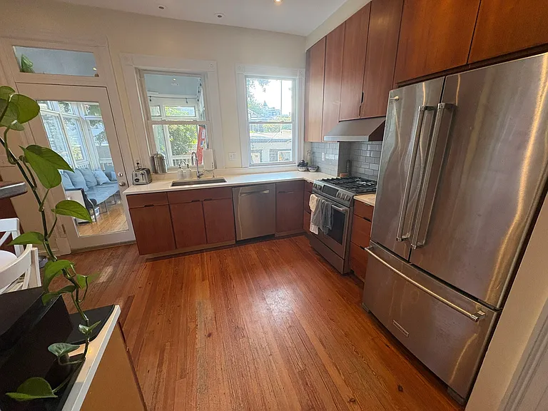 2031 Flagler Pl NW — Photo 7